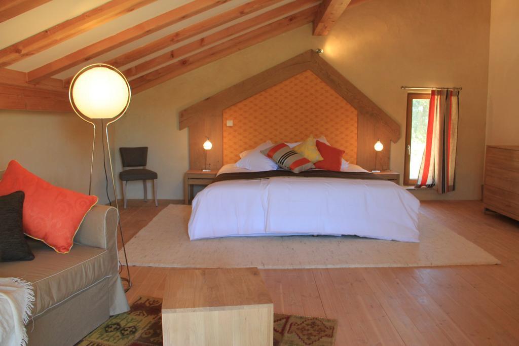 Hollyoaks Estate Hotel Saint-Pons-la-Calm Camera foto